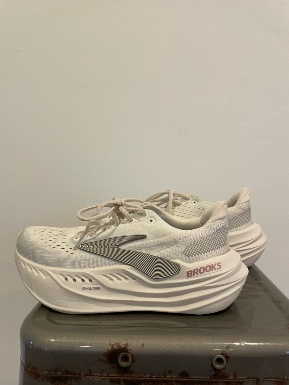 Brooks Women's Cream/White Running Shoes with Subtle Pink Accent